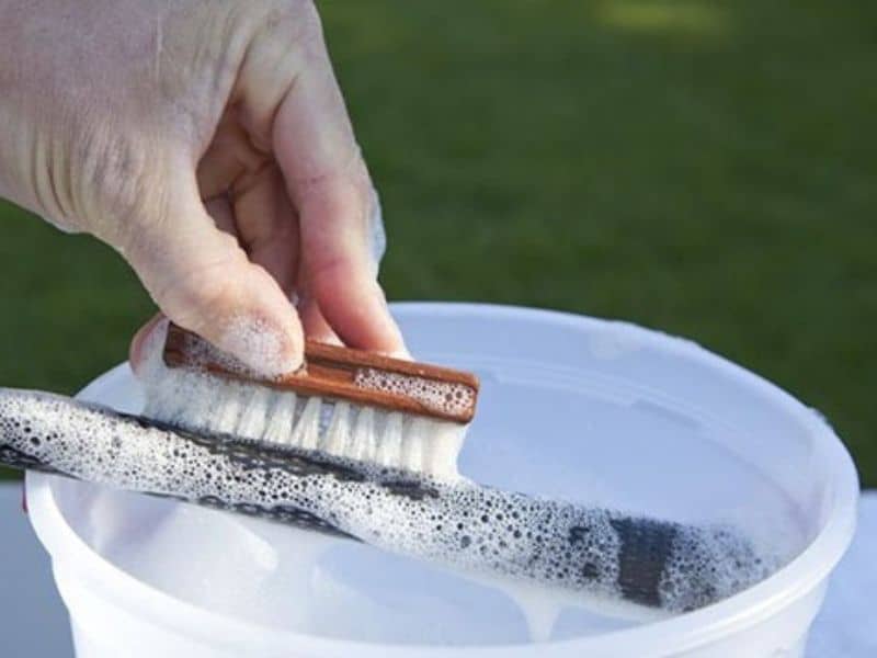 Cleaning Golf Grips